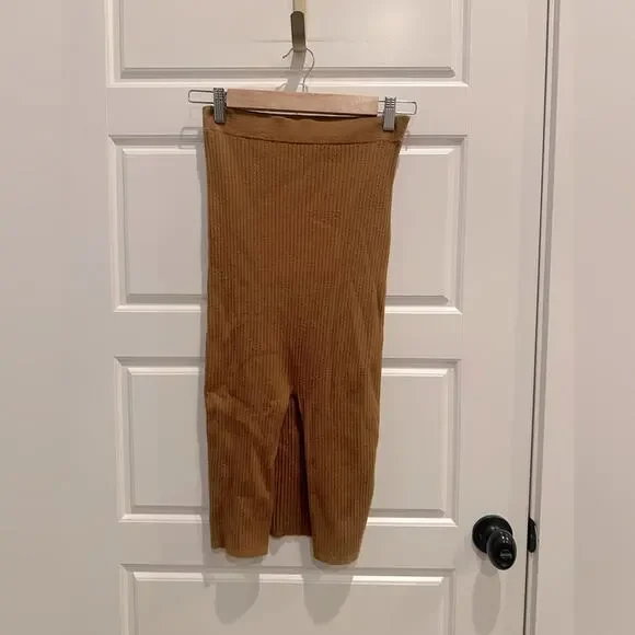 Grade & Gather Boutique Bodycon Knit Midi Skirt - Picture 1 of 3